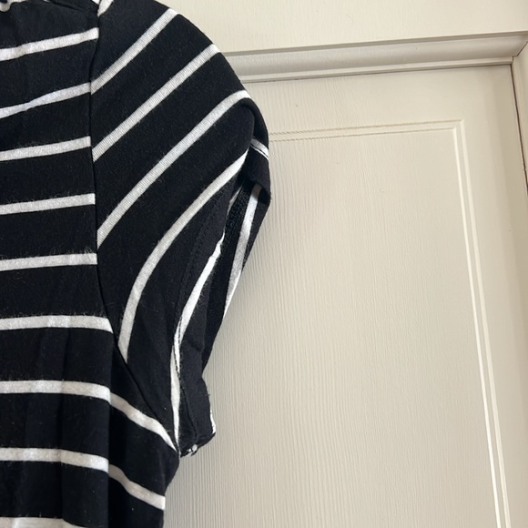 Columbia black & white striped top - Picture 3 of 5